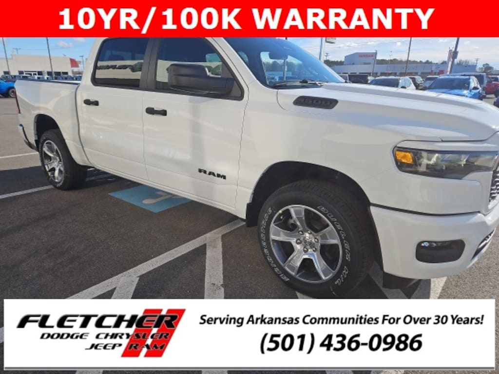 New 2026 Ram 1500 EXPRESS CREW CAB 4X2 5'7 BOX Pickup