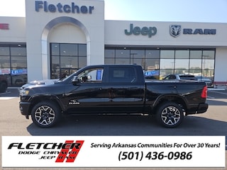 2026 Ram 1500 LARAMIE CREW CAB 4X4 5'7 BOX Pickup 1C6SRFJP2TN174325