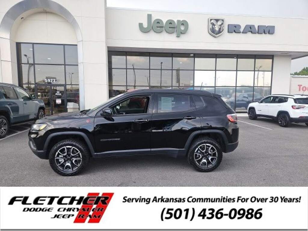 Used 2026 Jeep Compass Trailhawk SUV