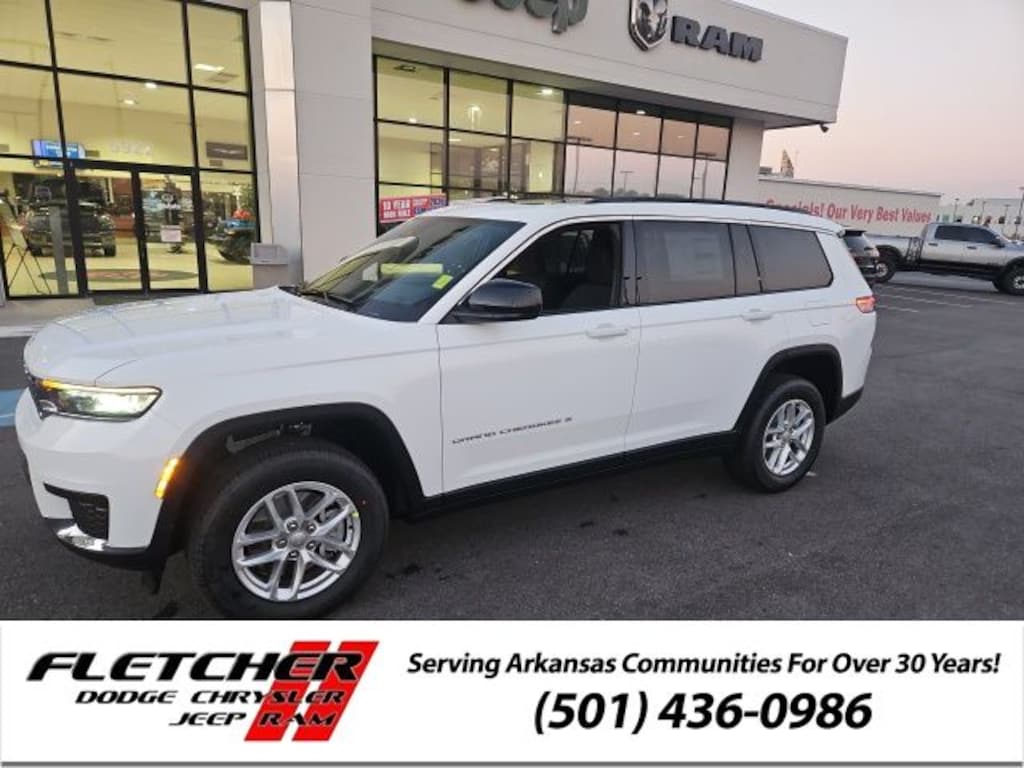New 2025 Jeep Grand Cherokee L LAREDO X 4X4 Sport Utility