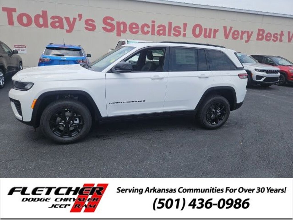 New 2026 Jeep Grand Cherokee LAREDO ALTITUDE 4X4 Sport Utility