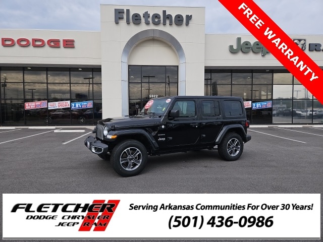 2023 Jeep Wrangler 4-Door Sahara's photo