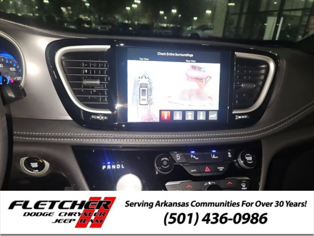 New 2026 Chrysler Pacifica SELECT Passenger Van