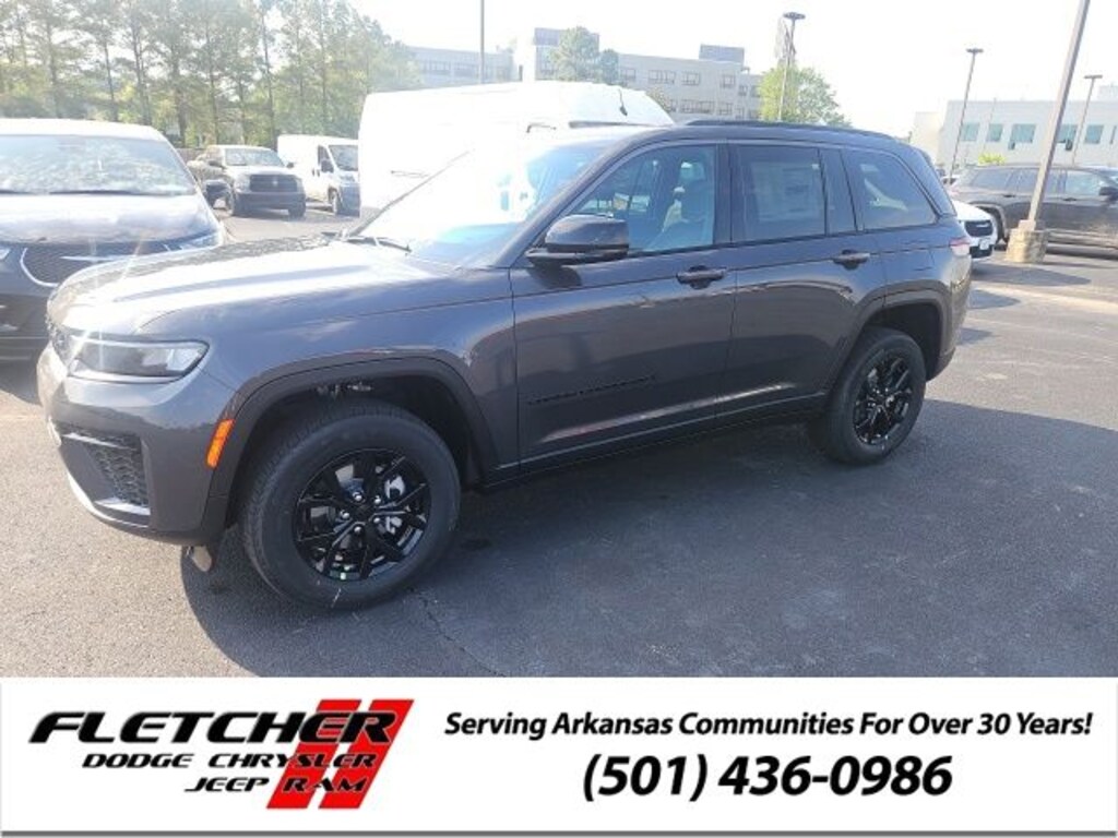 New 2026 Jeep Grand Cherokee LAREDO ALTITUDE 4X2 Sport Utility