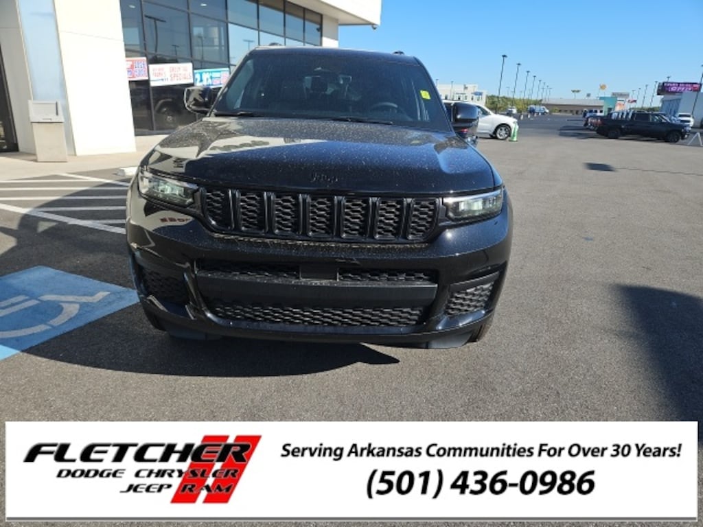 New 2025 Jeep Grand Cherokee L ALTITUDE X 4X4 Sport Utility