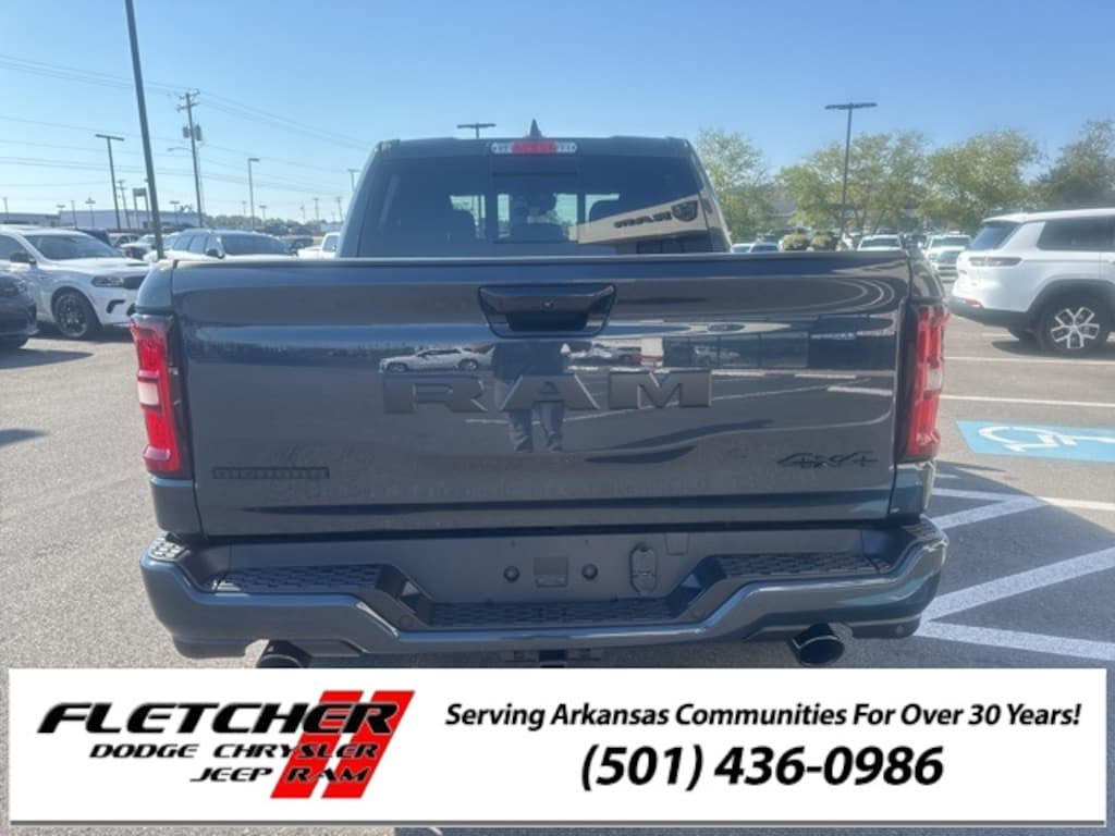 New 2026 Ram 1500 BIG HORN CREW CAB 4X4 5'7 BOX Pickup