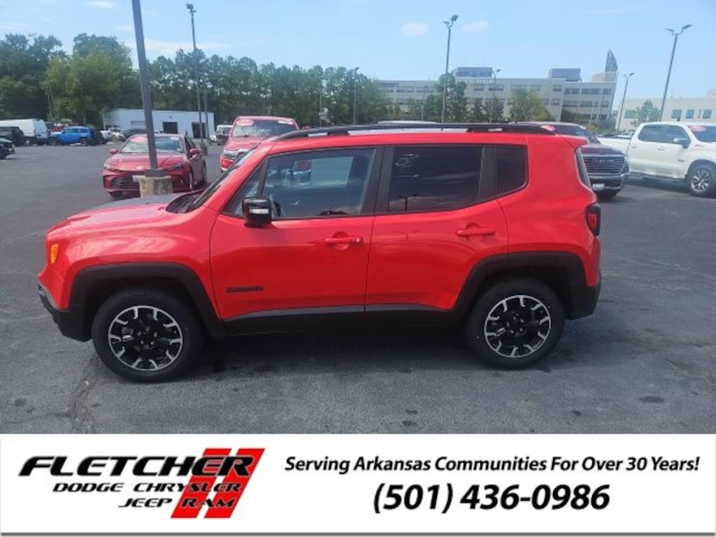 Used 2023 Jeep Renegade Latitude SUV