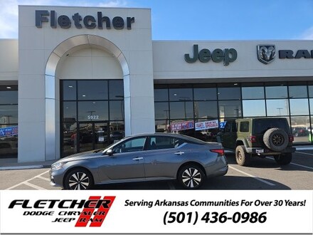 2022 Nissan Altima 2.5 SV Sedan 1N4BL4DW7NN353535