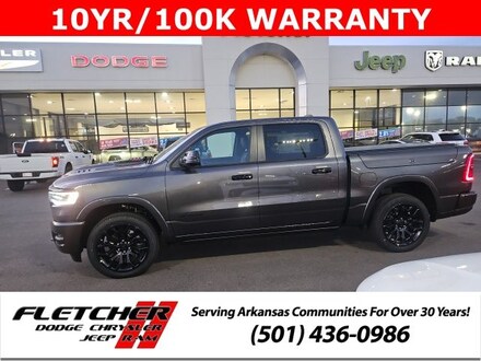 2026 Ram 1500 LIMITED CREW CAB 4X4 5'7 BOX Pickup 1C6SRFHPXTN222921