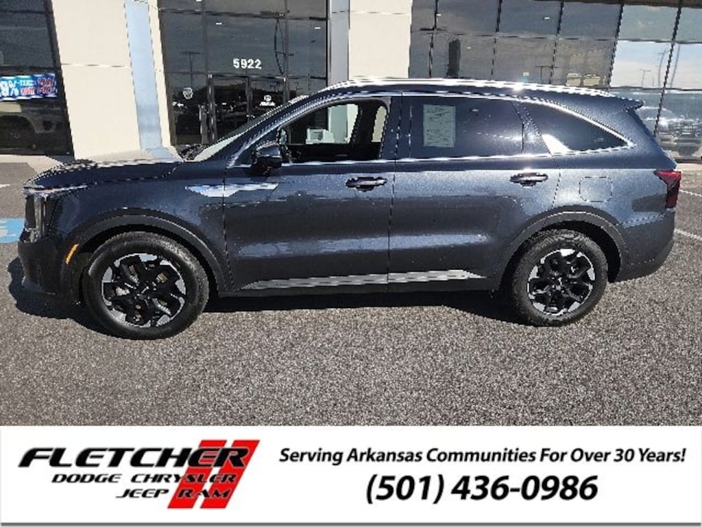 Used 2024 Kia Sorento S SUV