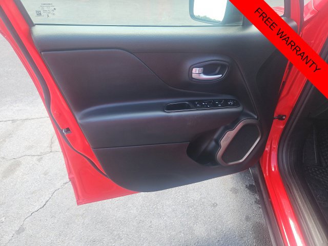 Used 2023 Jeep Renegade Latitude SUV