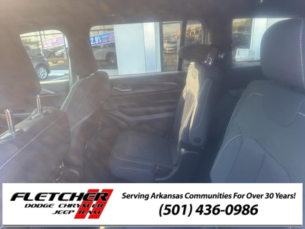 New 2025 Jeep Grand Cherokee L LAREDO X 4X2 Sport Utility