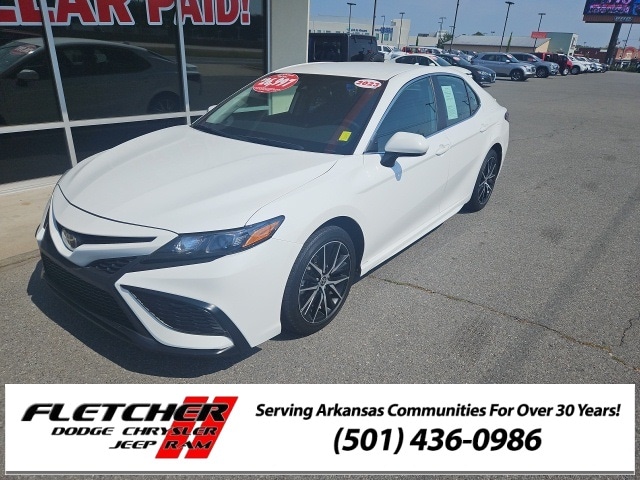 Used 2023 Toyota Camry SE with VIN 4T1G11AKXPU732362 for sale in Sherwood, AR