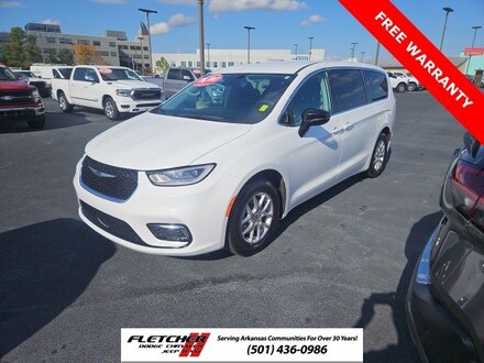 2024 Chrysler Pacifica Touring L Minivan/Van 2C4RC1BG0RR124836