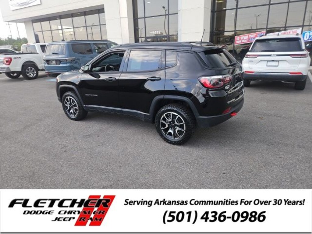 Used 2026 Jeep Compass Trailhawk SUV