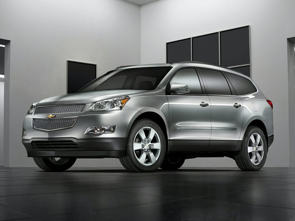 Used 2011 Chevrolet Traverse LS SUV