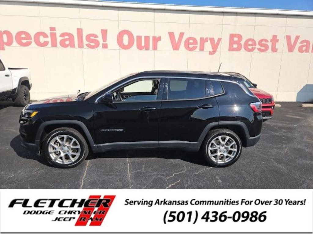 Used 2024 Jeep Compass Latitude Lux SUV