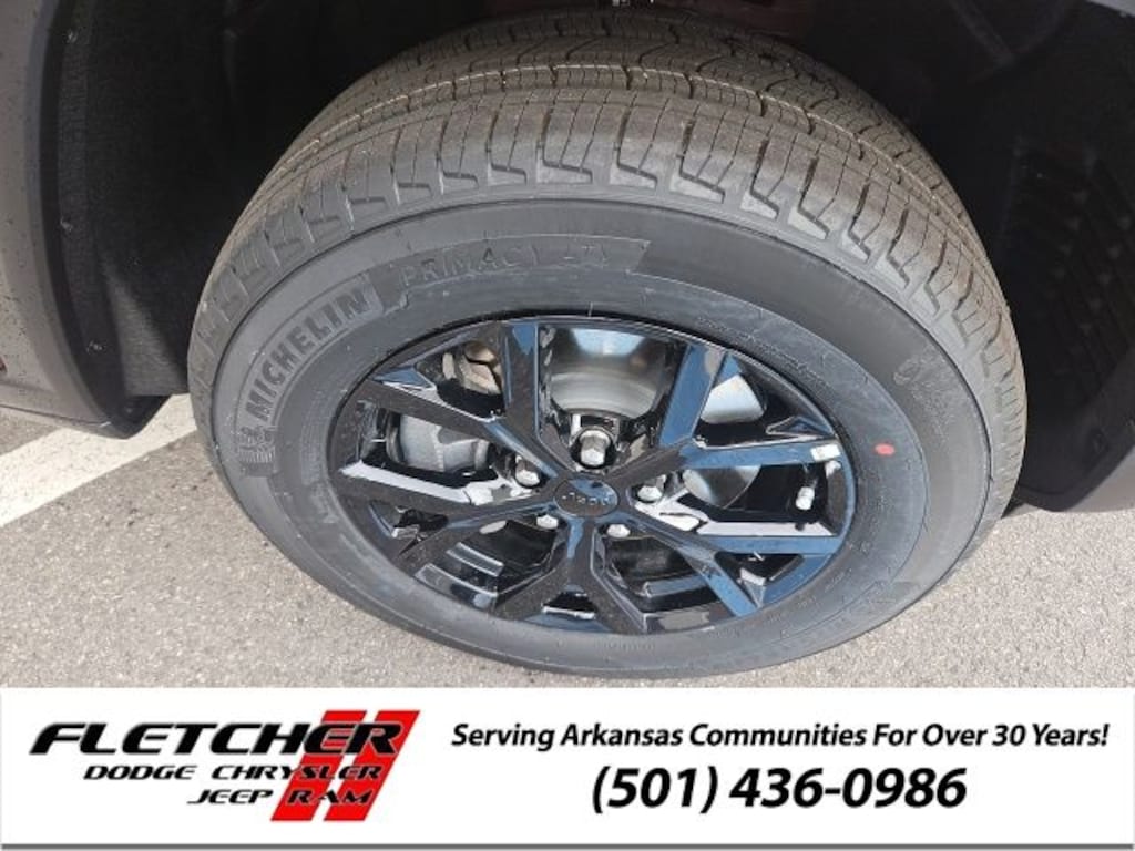 New 2026 Jeep Grand Cherokee L LAREDO ALTITUDE 4X2 Sport Utility