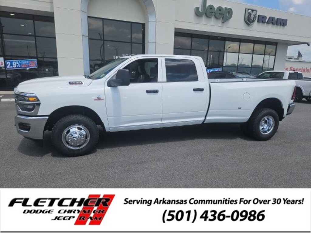 New 2026 Ram 3500 TRADESMAN CREW CAB 4X2 8' BOX Pickup