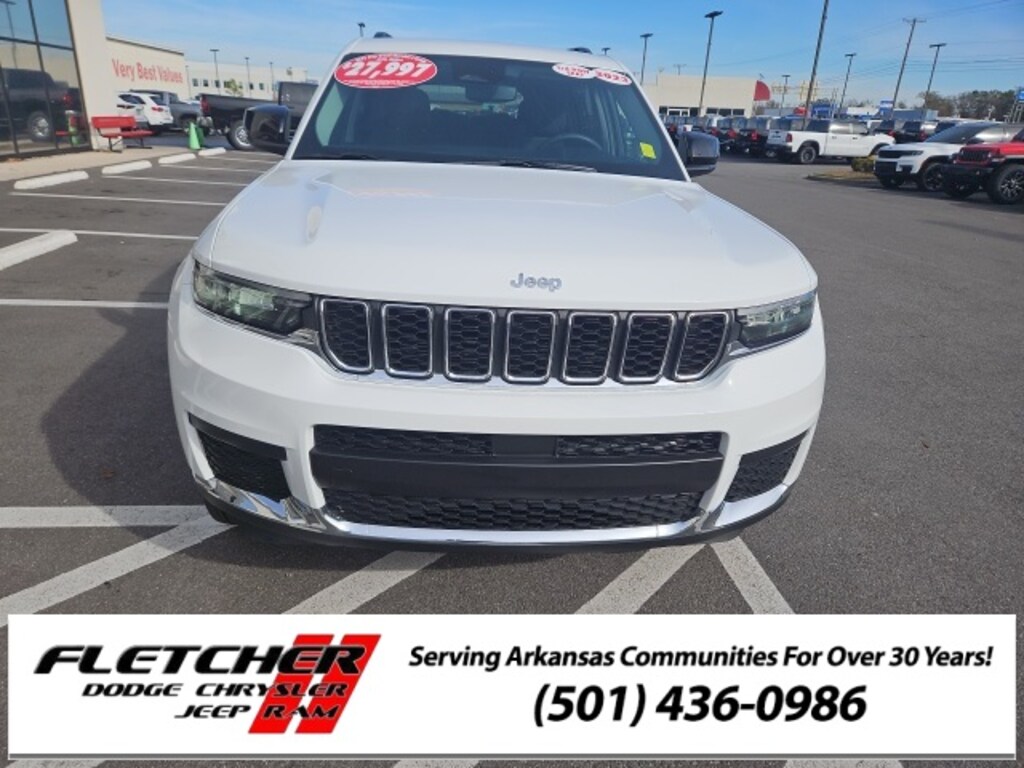 Used 2023 Jeep Grand Cherokee L Laredo SUV