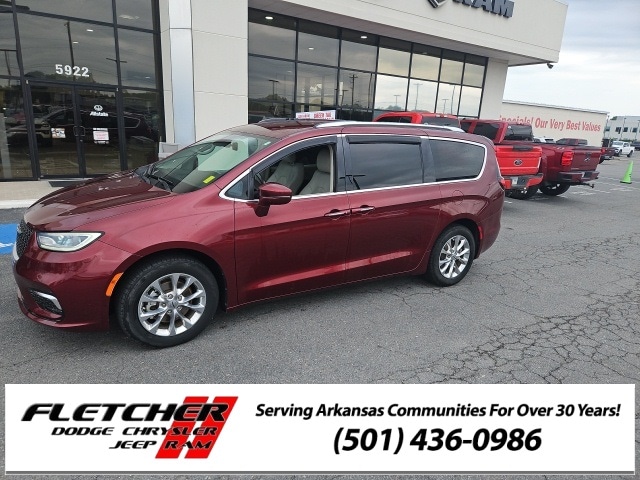 Used 2021 Chrysler Pacifica Touring L with VIN 2C4RC1BG2MR556501 for sale in Sherwood, AR