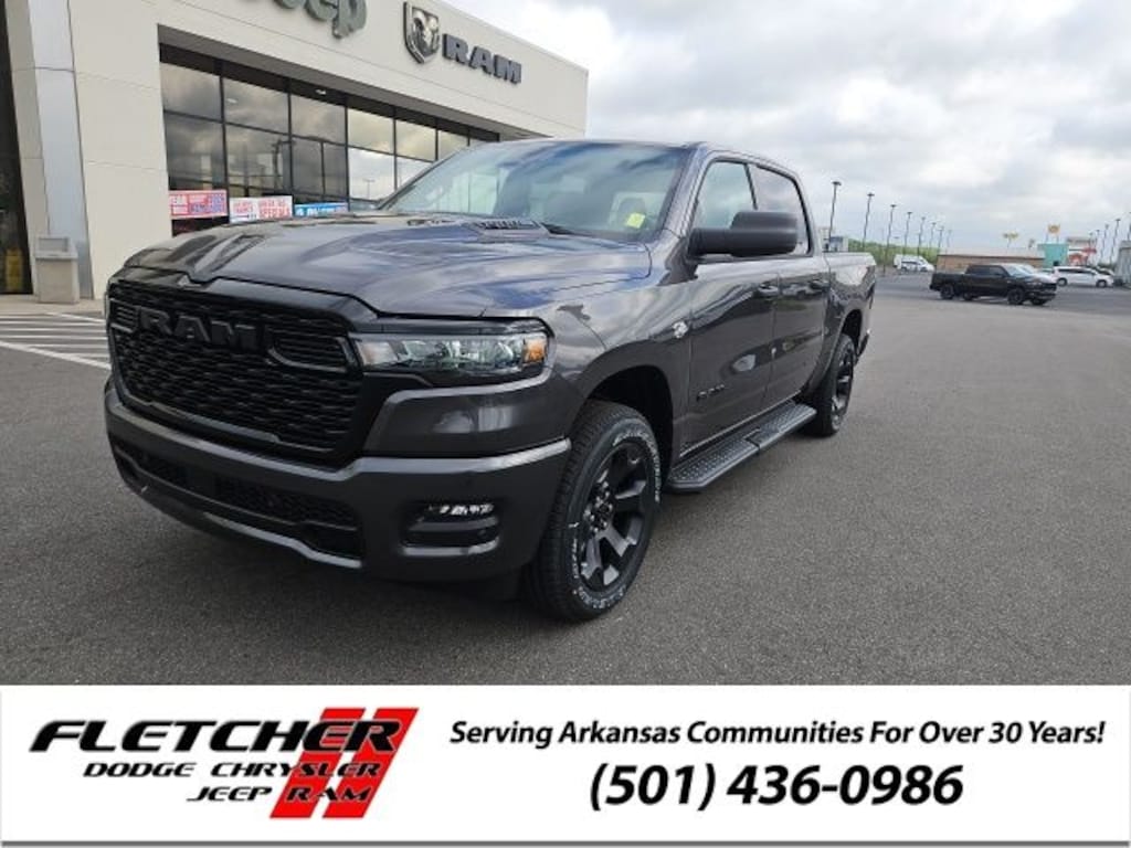 New 2026 Ram 1500 EXPRESS CREW CAB 4X4 5'7 BOX Pickup