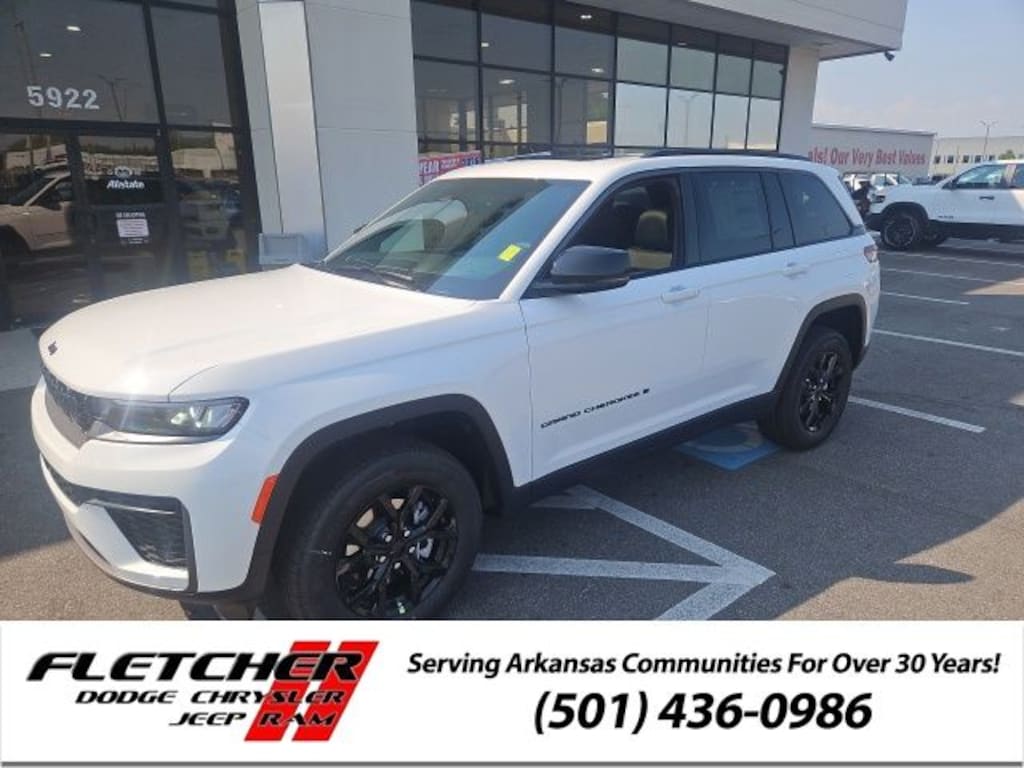 New 2026 Jeep Grand Cherokee LAREDO ALTITUDE 4X4 Sport Utility