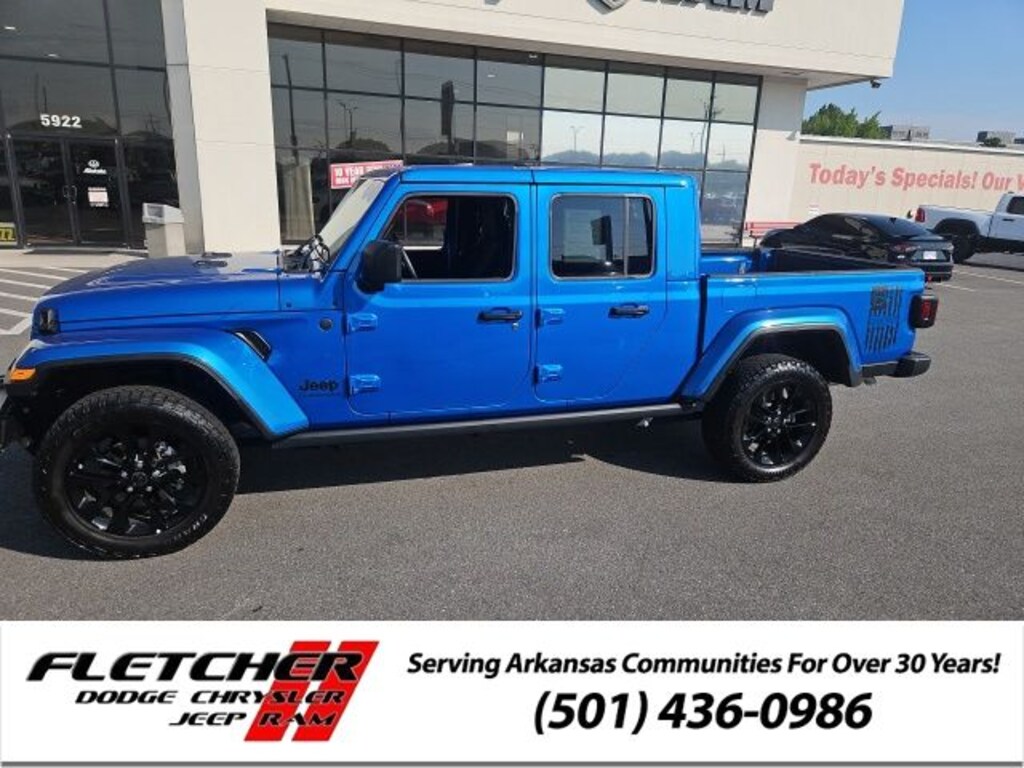 Used 2025 Jeep Gladiator Nighthawk Truck