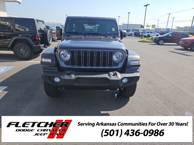 2025 Jeep Wrangler Sport S photo 4