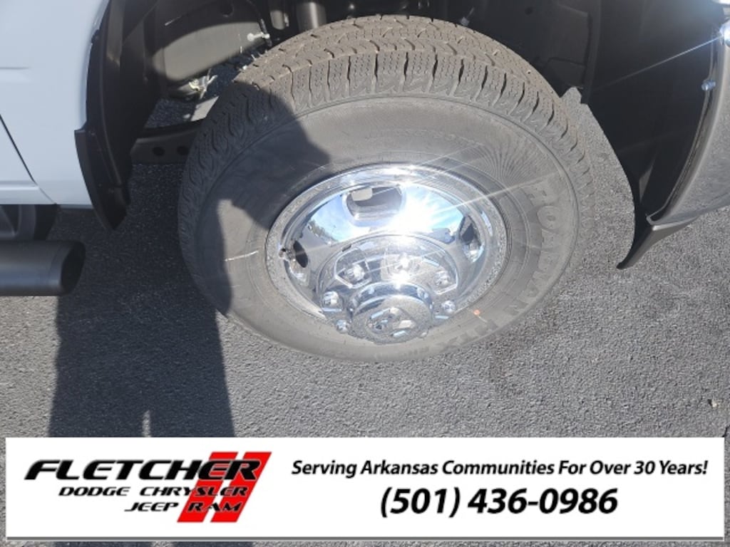 New 2026 Ram 3500 TRADESMAN CREW CAB 4X4 8' BOX Pickup