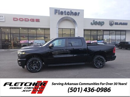 2026 Ram 1500 EXPRESS CREW CAB 4X4 5'7 BOX Pickup 3C6SRFGP8T4162701