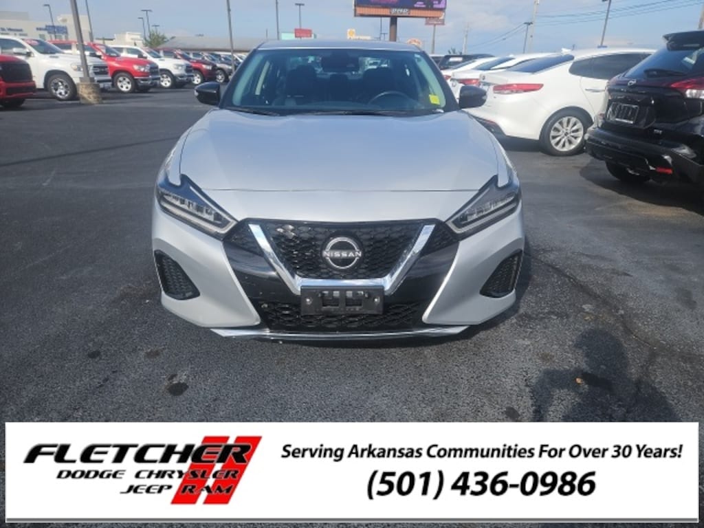 Used 2023 Nissan Maxima SV Sedan