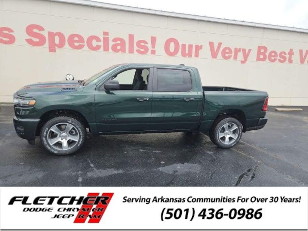 New 2026 Ram 1500 EXPRESS CREW CAB 4X2 5'7 BOX Pickup