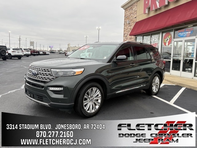 2023 Ford Explorer Limited's photo