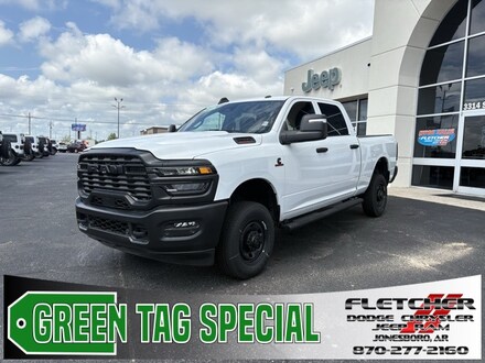 2025 Ram 2500 TRADESMAN CREW CAB 4X4 6'4 BOX Pickup