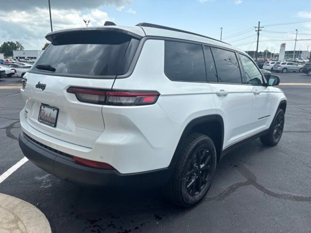 New 2026 Jeep Grand Cherokee L LAREDO ALTITUDE 4X4 Sport Utility