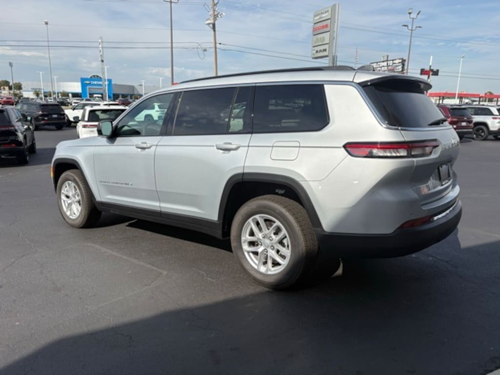 New 2025 Jeep Grand Cherokee L LAREDO X 4X2 Sport Utility