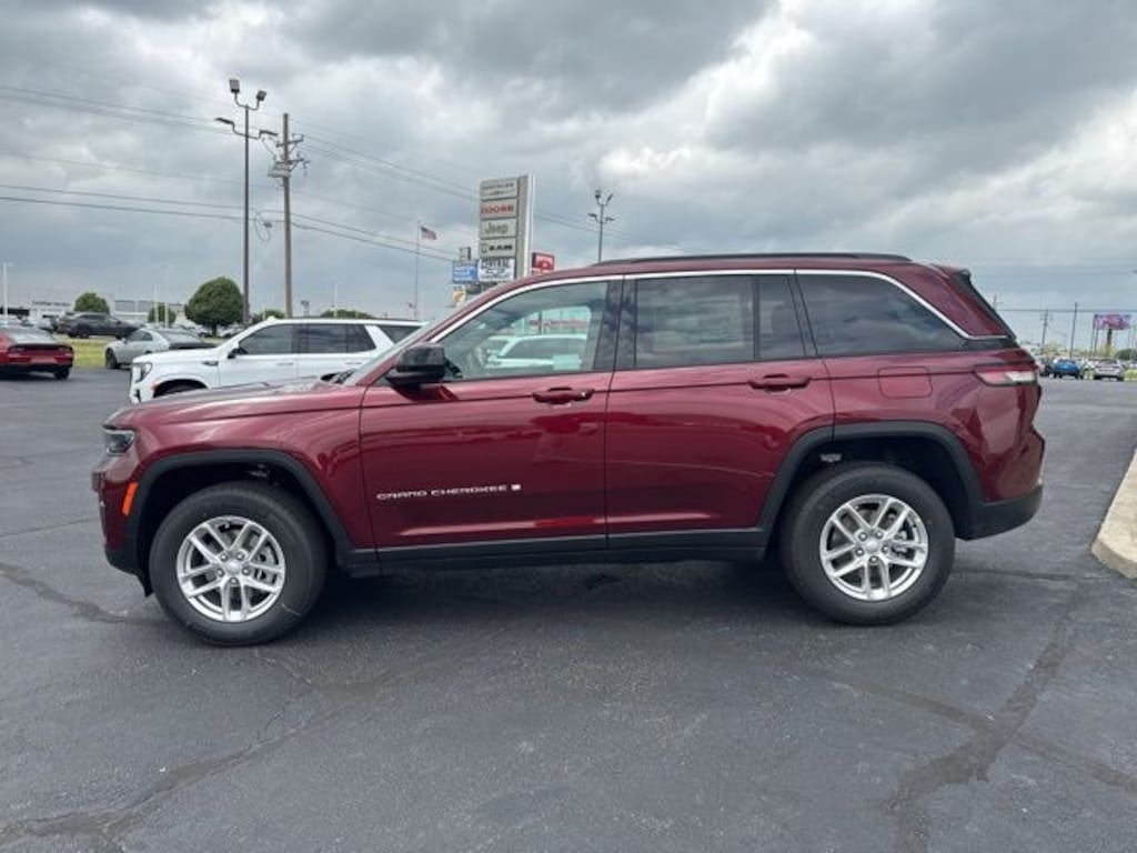 New 2026 Jeep Grand Cherokee LAREDO X 4X4 Sport Utility