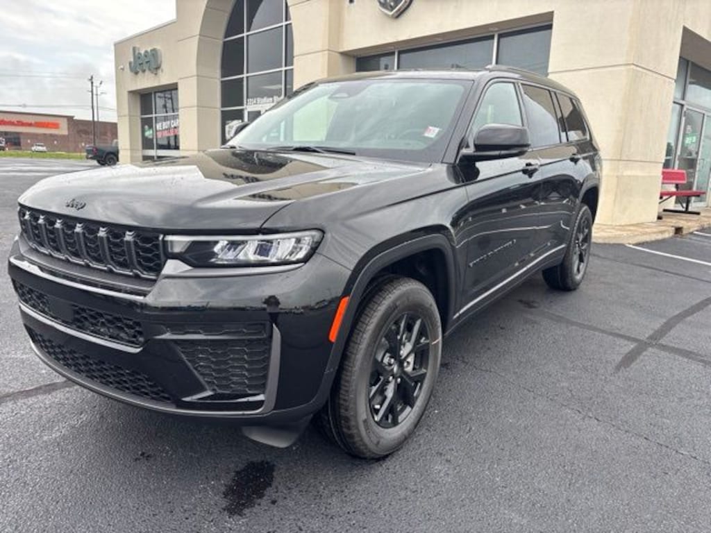 New 2026 Jeep Grand Cherokee L LAREDO ALTITUDE 4X4 Sport Utility