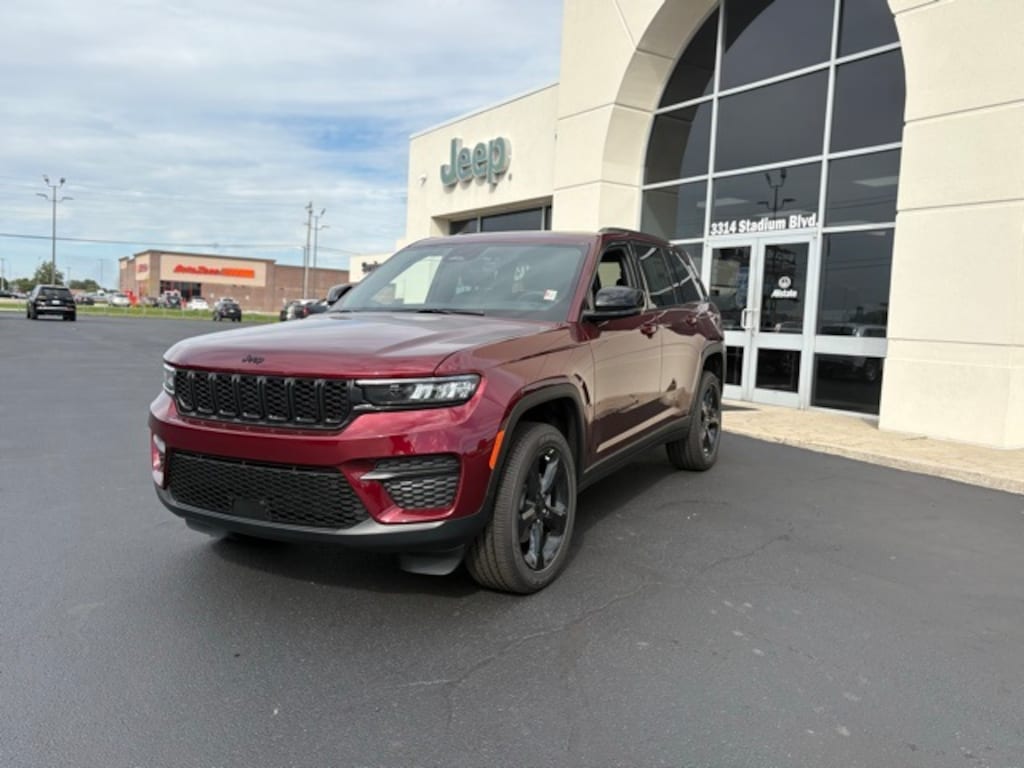 New 2025 Jeep Grand Cherokee ALTITUDE X 4X4 Sport Utility
