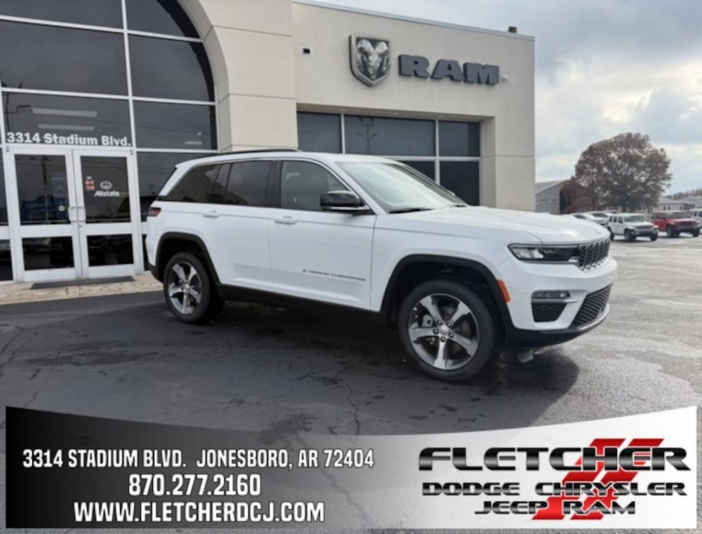 New 2025 Jeep Grand Cherokee LAREDO X 4X2 Sport Utility