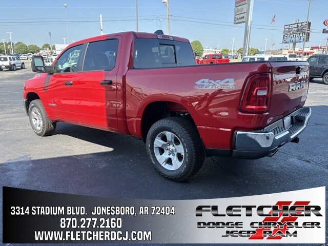 2025 Ram 1500 Tradesman photo 4