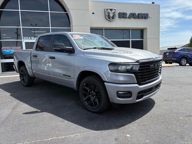 2026 Ram 1500 Laramie photo 2