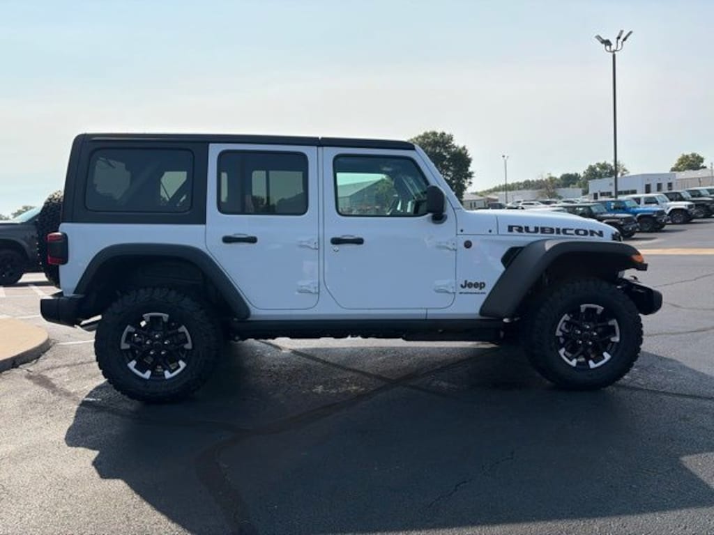 New 2026 Jeep Wrangler 4-DOOR RUBICON Sport Utility