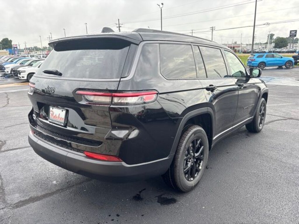 New 2026 Jeep Grand Cherokee L LAREDO ALTITUDE 4X4 Sport Utility