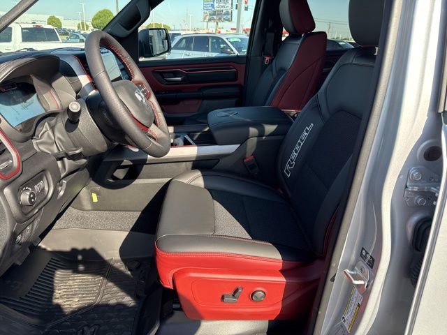 2026 RAM 1500 Rebel - Photo 18