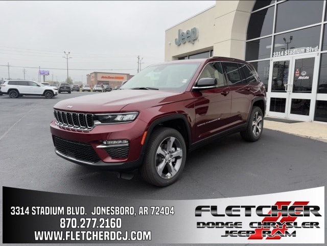 2025 Jeep Grand Cherokee L Laredo's photo