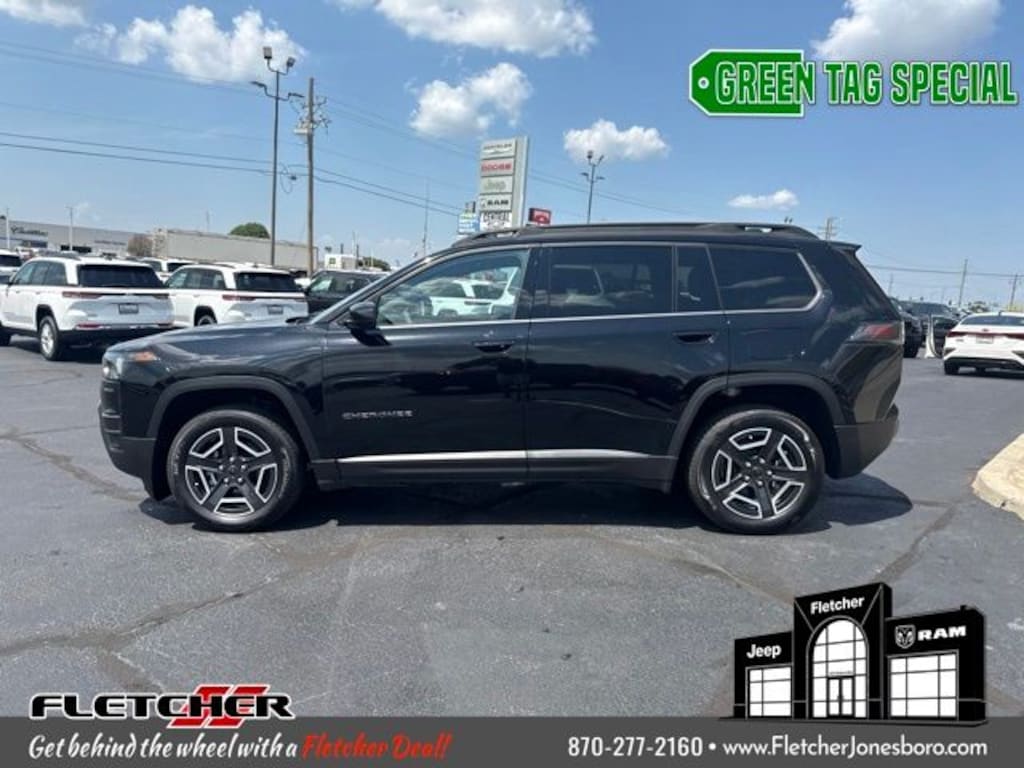 New 2026 Jeep Cherokee LAREDO 4X4 Sport Utility