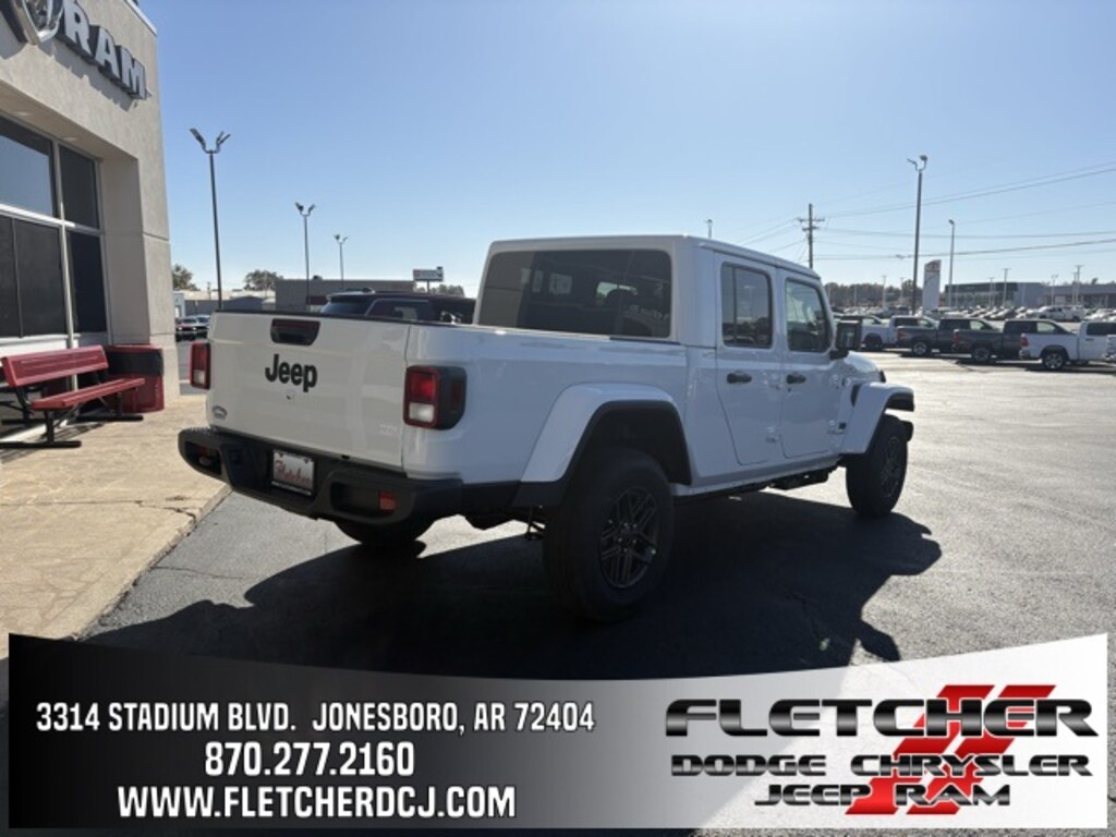 New 2026 Jeep Gladiator SPORT S 4X4 Pickup