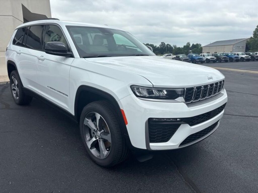 New 2026 Jeep Grand Cherokee L LIMITED 4X4 Sport Utility